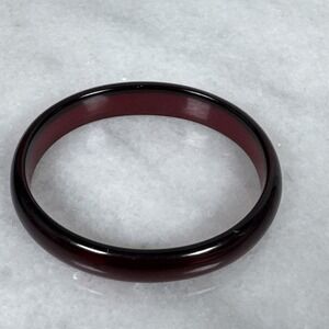 Beautiful Vintage 1940's Red Clear Oval BAKELITE BRACELET